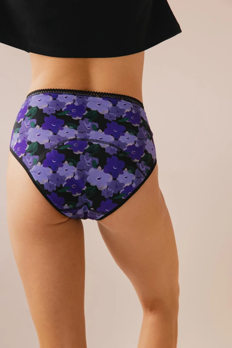 Culotte menstruelle Taille Haute GOTS - Flux abondant | Fleurs Violettes