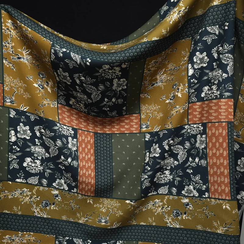 Challis de Viscose Floral style Patchwork | Moutarde, Bleu Marine & Olive