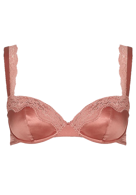 Clara Whispering Contour set