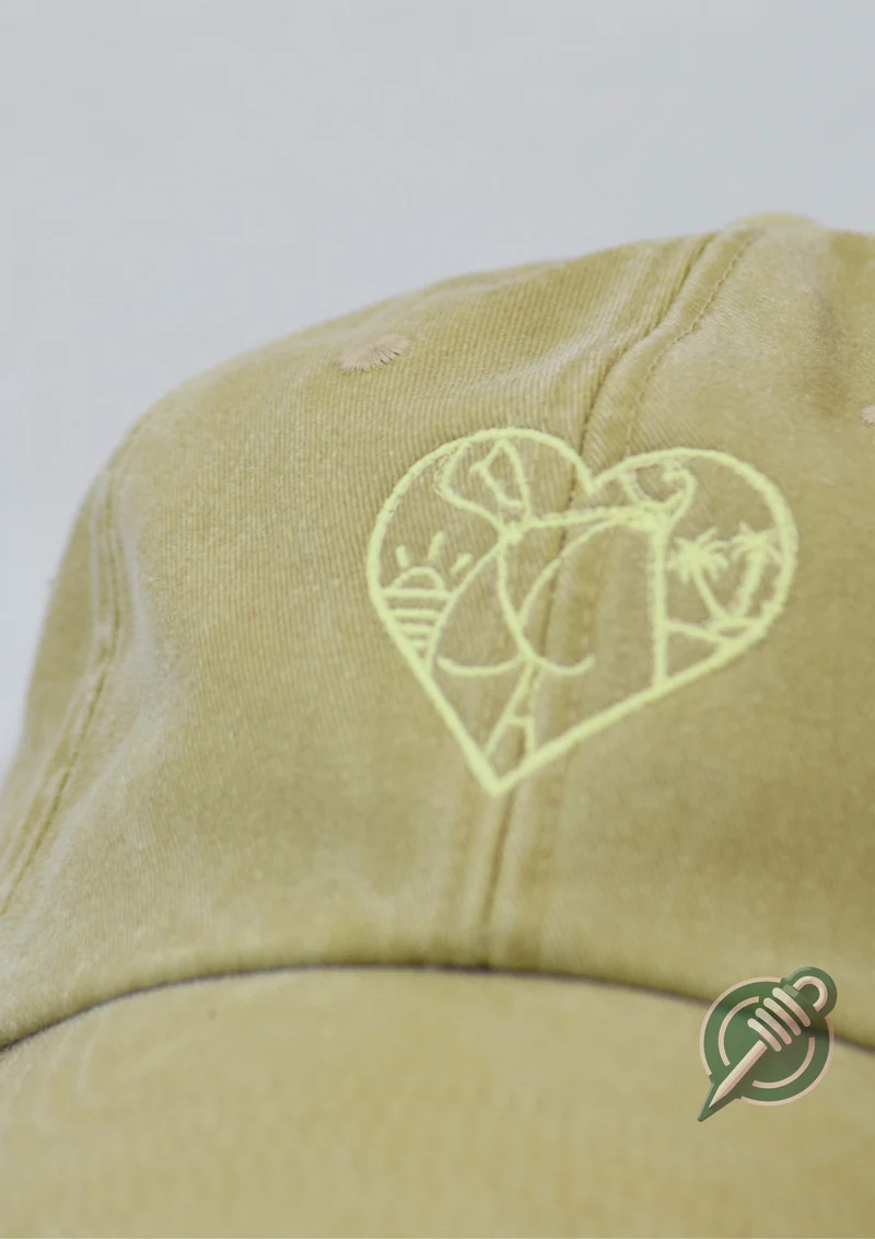 Casquette brodée