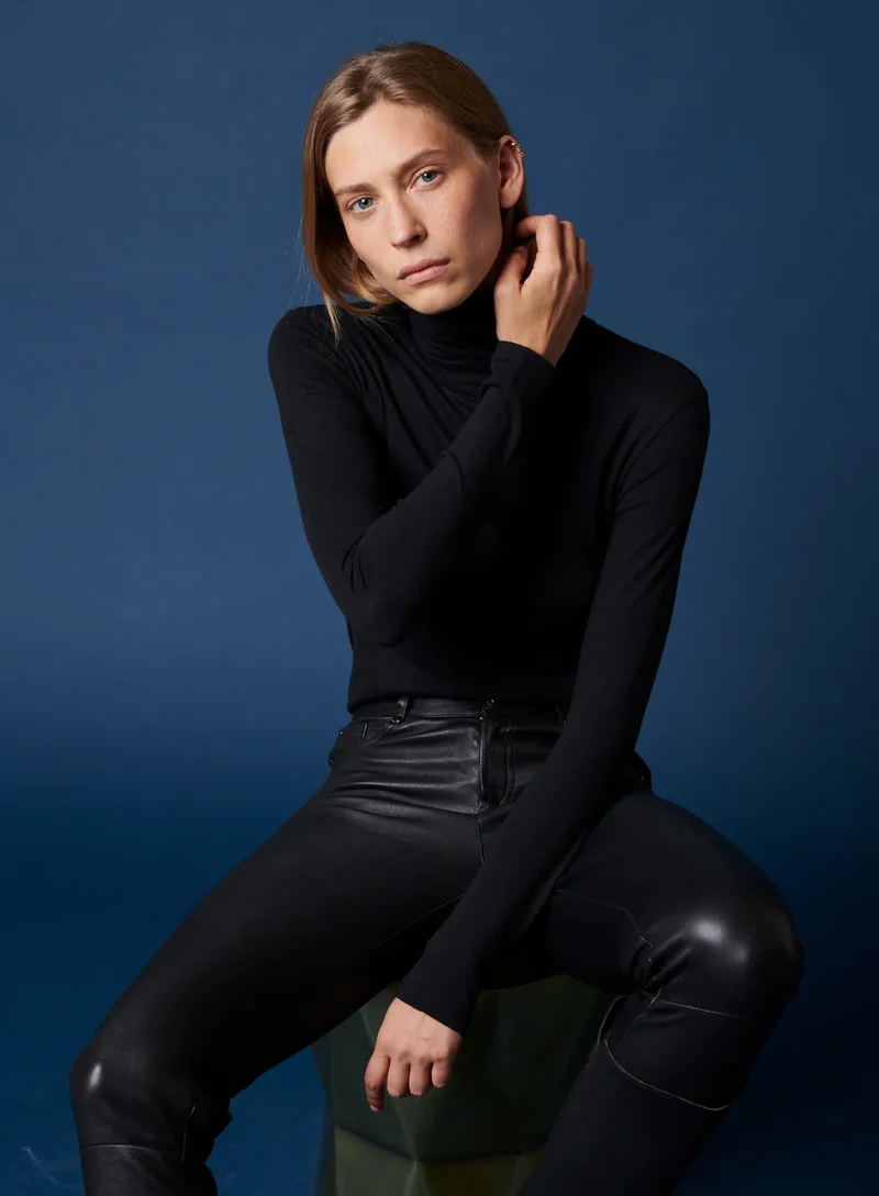 Col roulé moulant Soft Touch