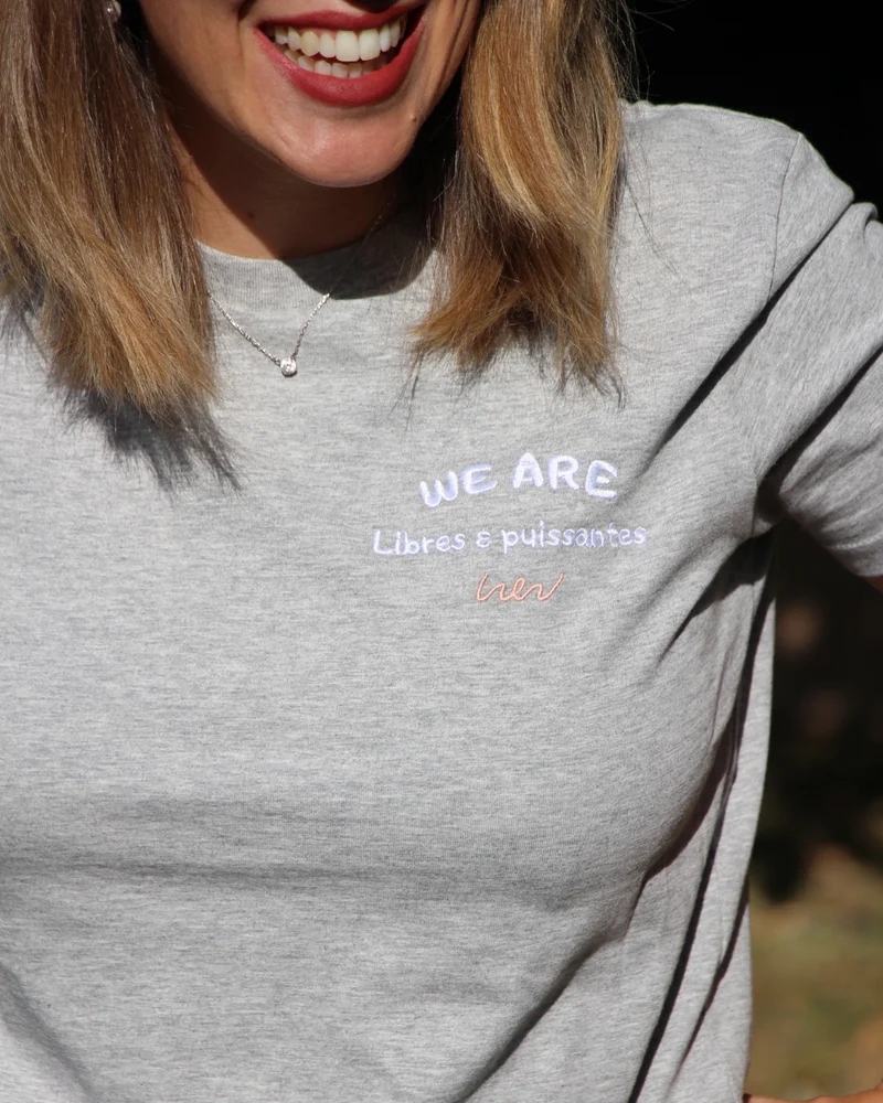 Notre tee shirt édition limitée "We are libres & puissantes"