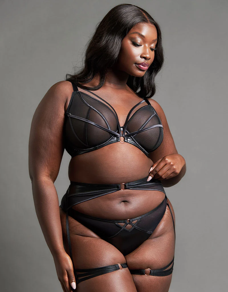 Scantilly Scandal Plunge Bra Black