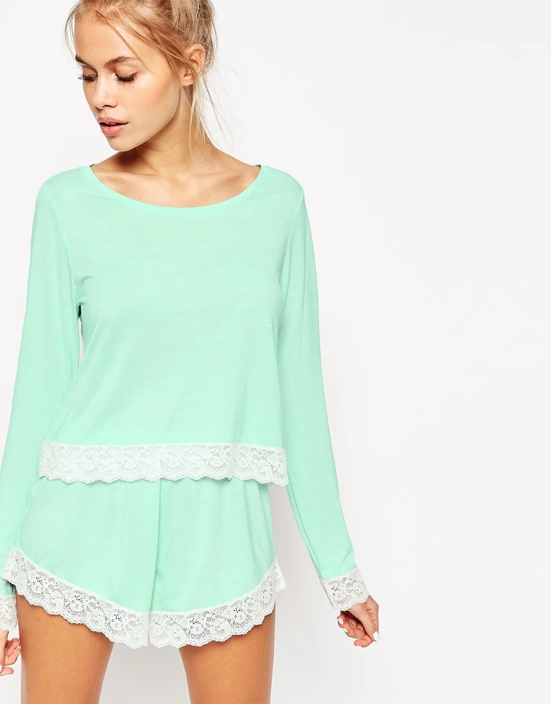 Lace Trim Long Sleeve Tee