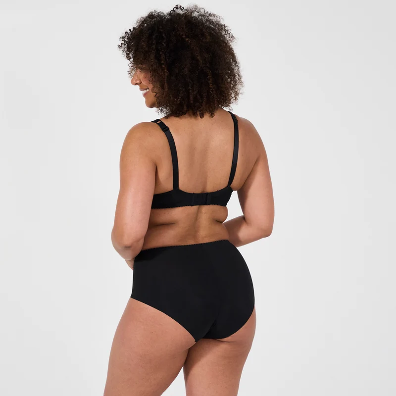 Soutien-gorge moulé emboîtant noir Just daily