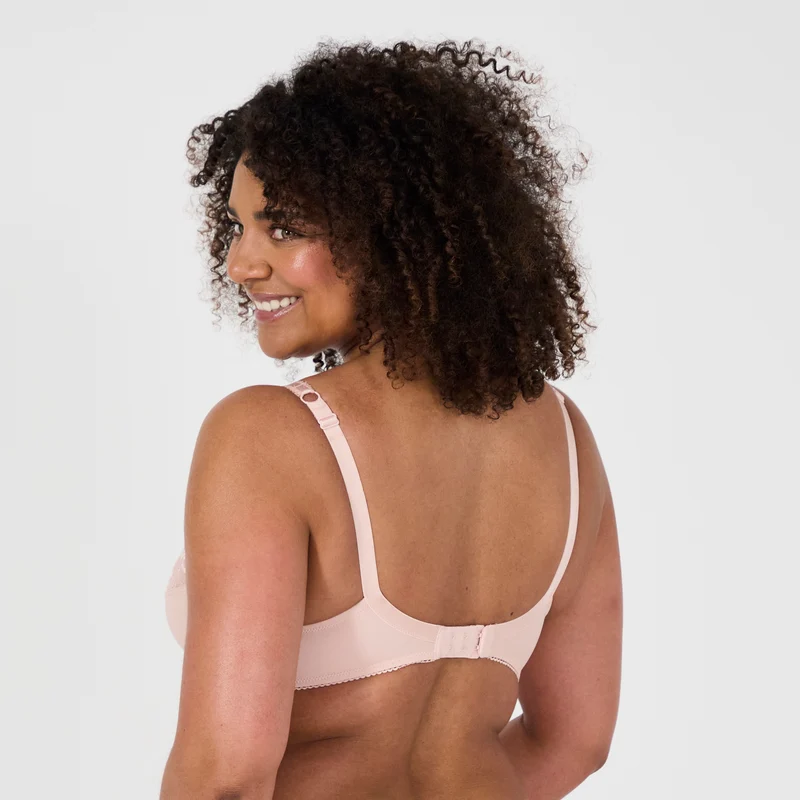 Soutien-gorge emboîtant rose poudré Luccia must